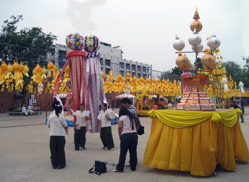 loi-krathong-06