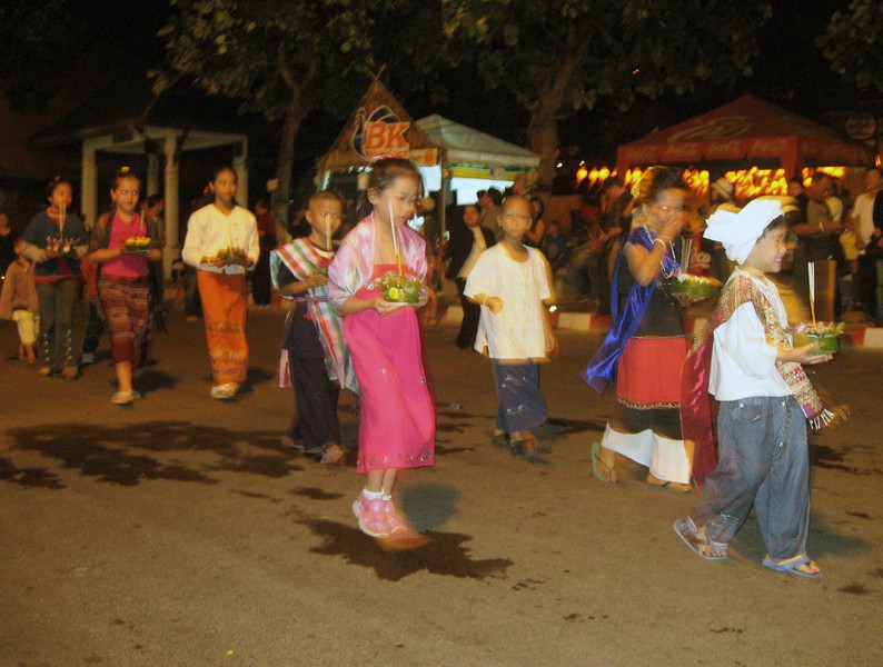 loi-krathong-18