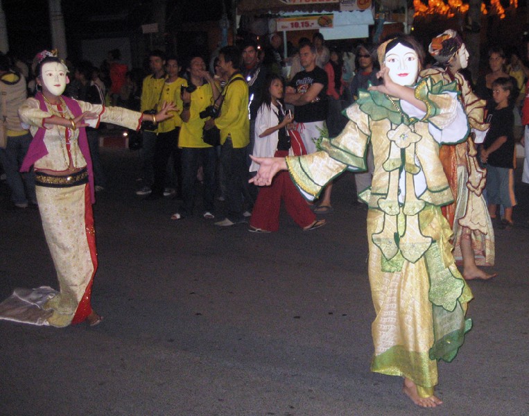 loi-krathong-37