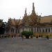 royal-palace-11